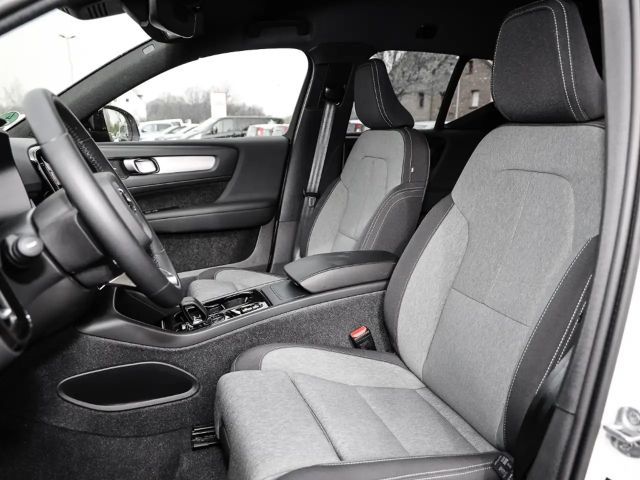 Volvo XC40 Dark Plus