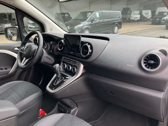 Mercedes-Benz EQT 200