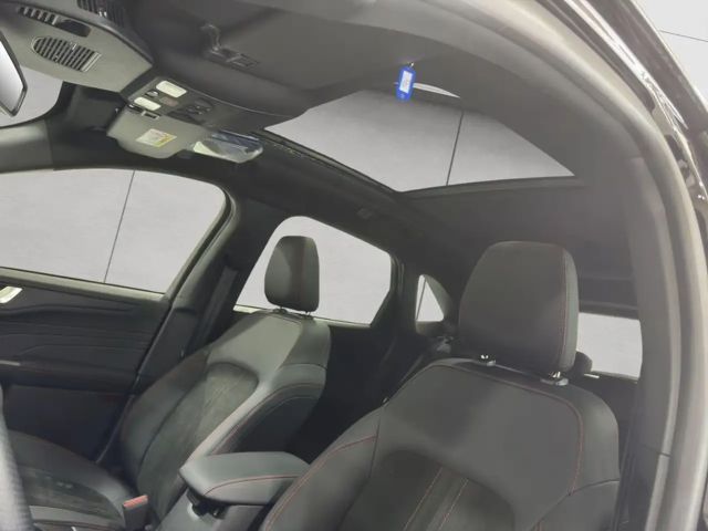 Ford Kuga Plug in Hybrid ST Line X