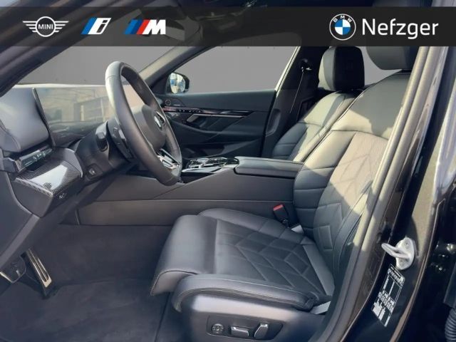 BMW 520 520d M-Sport Sedan