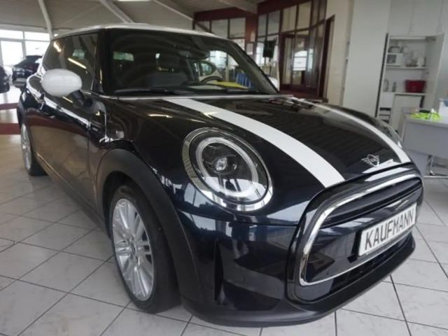 MINI Cooper COOPER 1,5 CAMDEN LEDER NAVI LED SHZ TEMPOMAT 17"