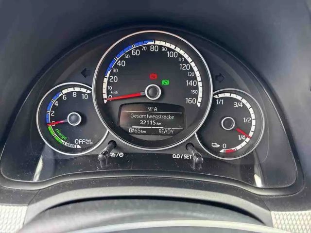 Volkswagen e-up! Plus Style