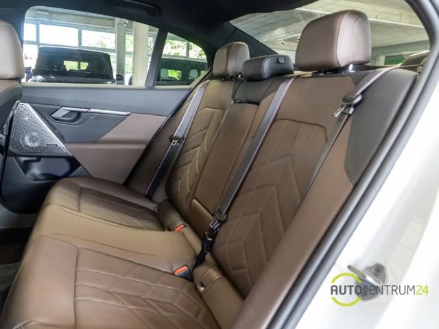 BMW 550 M-Sport Sedan xDrive