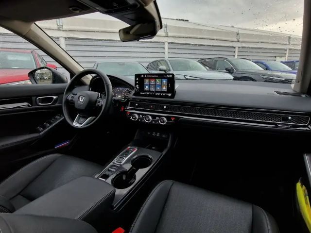 Honda Civic Advance Hybrid e:HEV