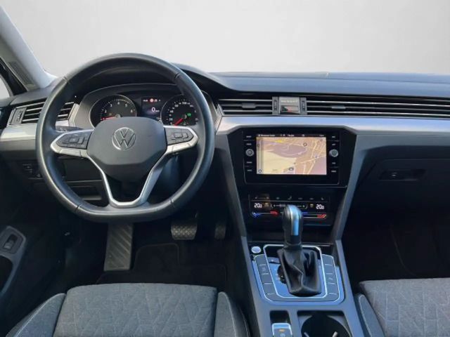 Volkswagen Passat 1.5 TSI Business DSG Variant