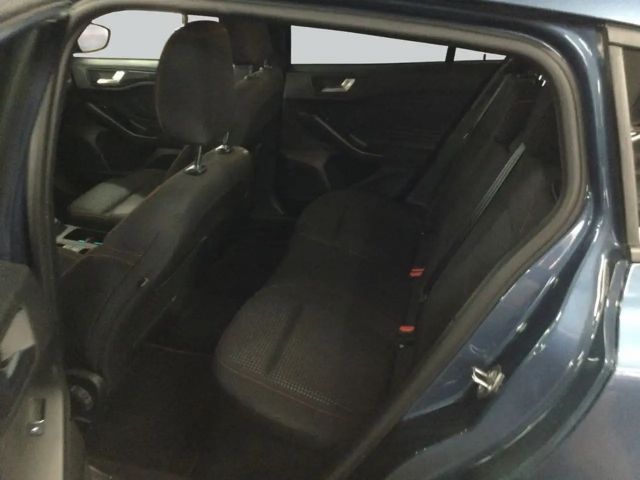 Ford Focus EcoBoost ST Line Wagon