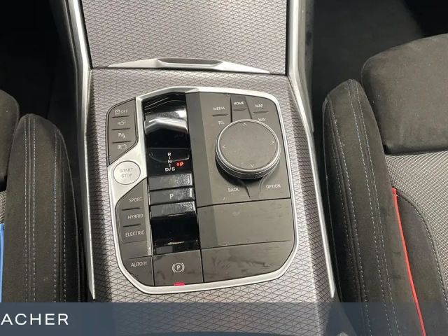 BMW 330 330e M-Sport Touring