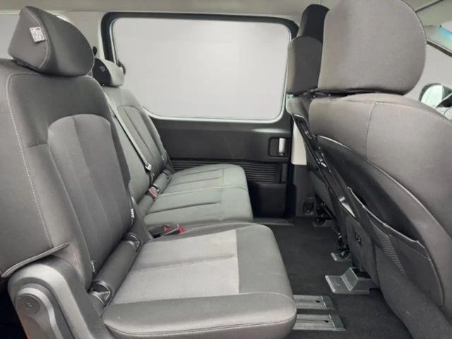 Hyundai Staria Trend