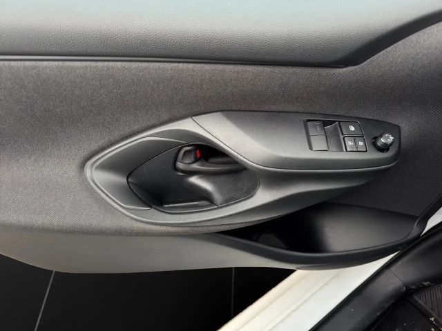 Toyota Yaris 1.0 VVT-i Hatchback