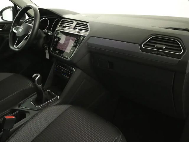 Volkswagen Tiguan Active ACC Navi Kamera