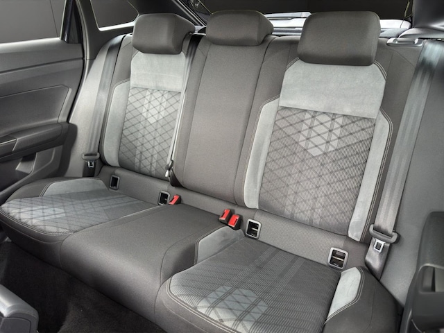 Volkswagen Taigo 1.5 TSI DSG R-Line