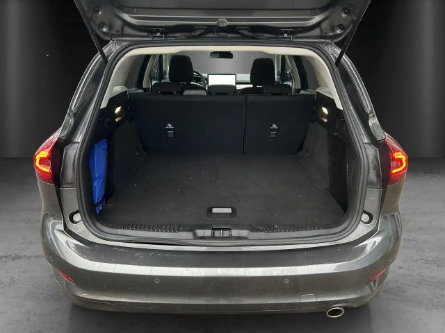 Ford Focus Titanium Wagon