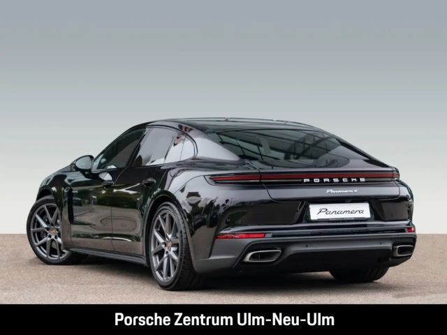 Porsche Panamera 4 E-Hybrid