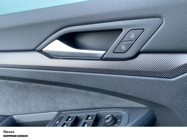 Volkswagen Golf 1.5 TSI DSG Style