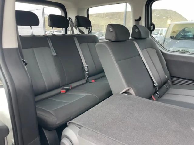 Hyundai Staria Trend