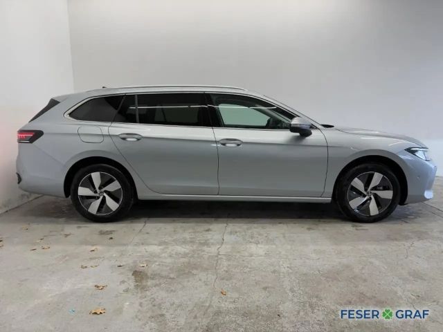 Volkswagen Passat Business IQ.Drive Variant