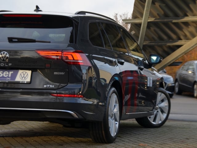 Volkswagen Golf 1.5 eTSI DSG Golf VIII Variant