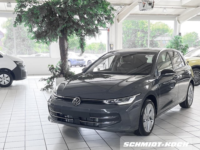 Volkswagen Golf 1.5 eTSI DSG