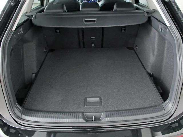 Volkswagen Golf Business Variant