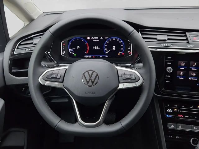 Volkswagen Touran 1.5 TSI DSG Highline