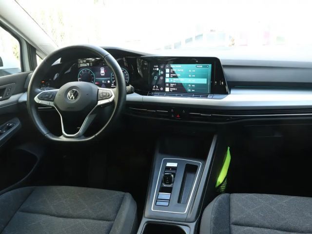 Volkswagen Golf DSG Golf VIII Life Variant