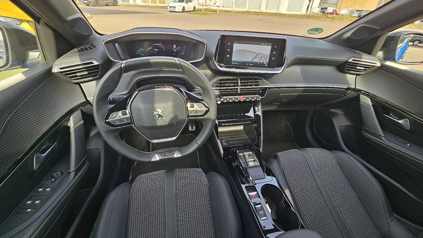 Peugeot E-208 GT-Line