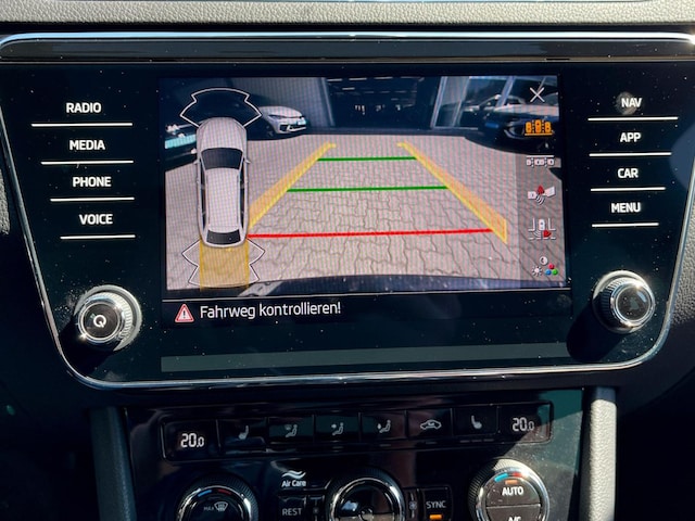 Skoda Superb 2.0 TSI Combi