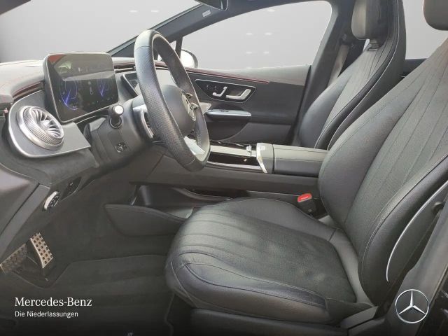 Mercedes-Benz EQE 350 AMG Line Sedan