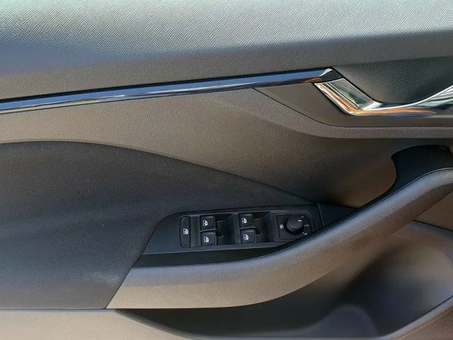 Skoda Kamiq Selection130*Rückfahrkam*SHZ*5j/100TKM Garantie