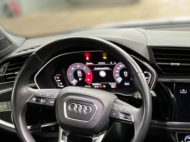 Audi Q3 35 TDI S-Tronic