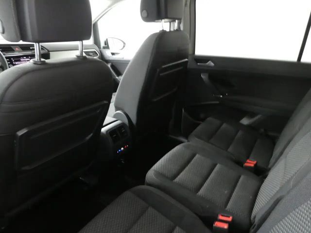 Volkswagen Touran DSG