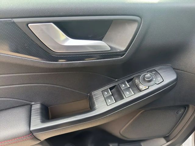 Ford Kuga EcoBoost ST Line