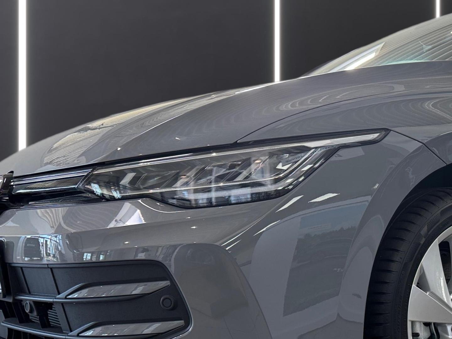 Volkswagen Golf 1.5 TSI Golf VIII Life