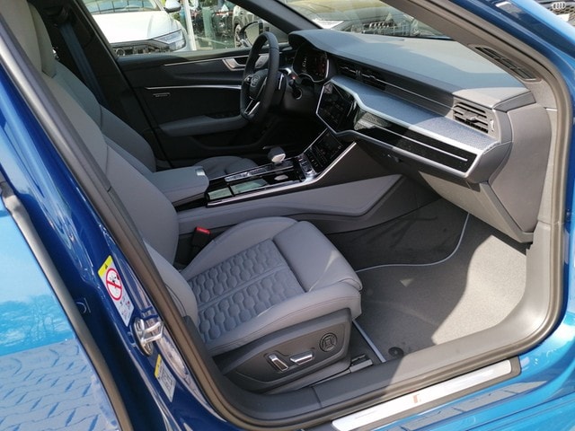 Audi A6 e-tron Avant Performance Quattro