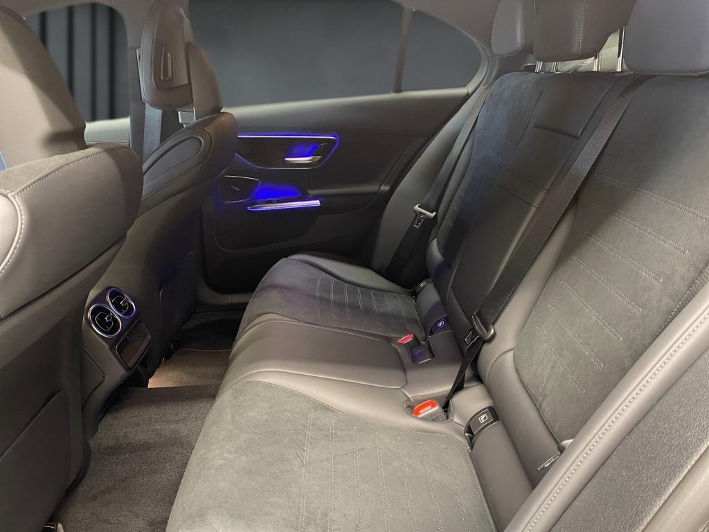 Mercedes-Benz C 200 AMG Line Sedan