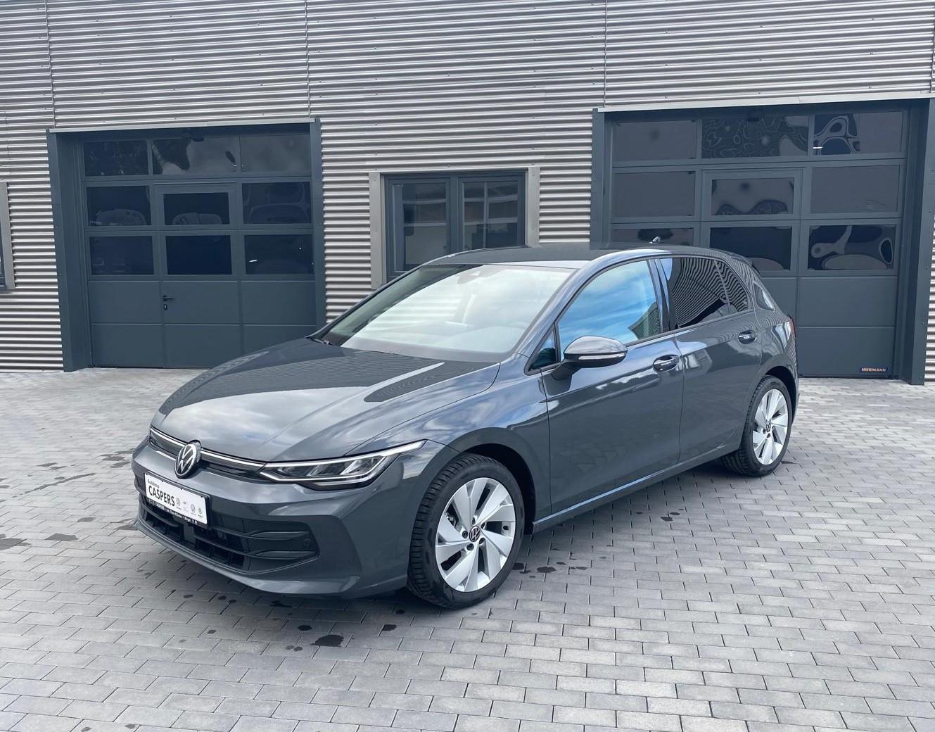 Volkswagen Golf 1.5 TSI Golf VIII Life
