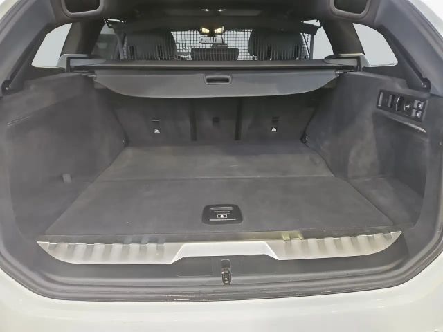 BMW 330 330e M-Sport Touring xDrive