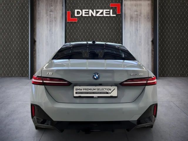 BMW i5 Sedan eDrive40