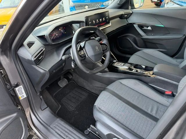 Peugeot 2008 Allure Pack EAT8 PureTech