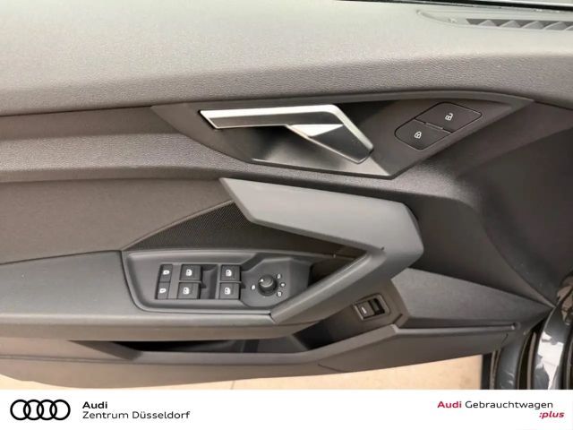 Audi A3 30 TFSI Sedan Sportback