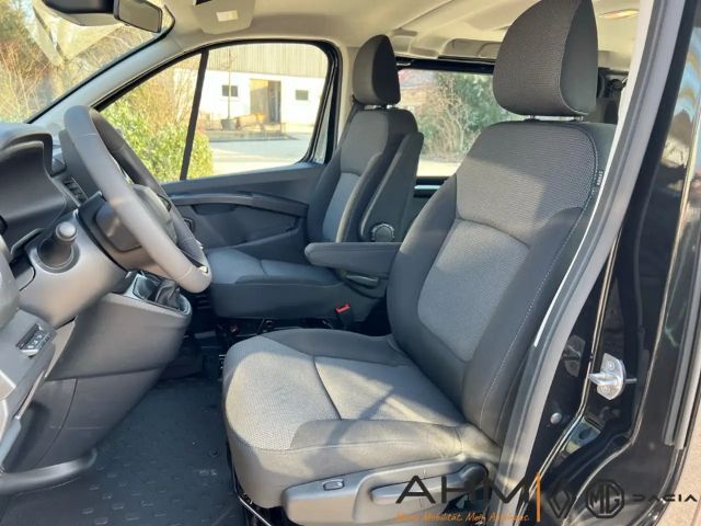 Renault Trafic Blue Combi dCi 150