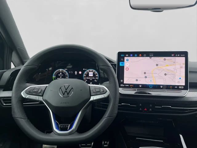 Volkswagen Golf GTE Style