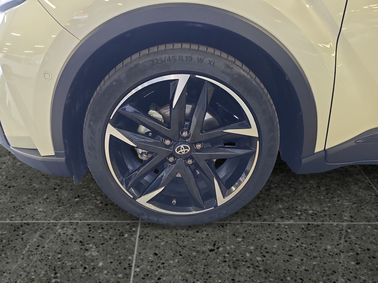 Toyota C-HR 5-deurs GR