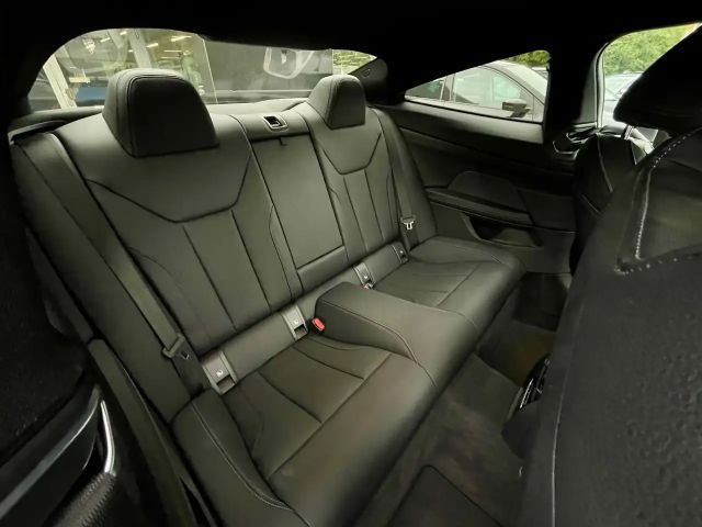 BMW 420 420d 420i Coupé