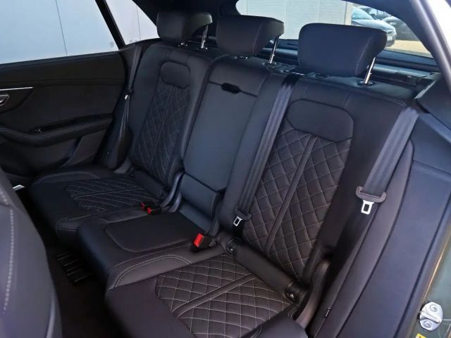 Audi SQ8 UNIKAT MASSAGE CARBON OLED LASER B&O 360° 23
