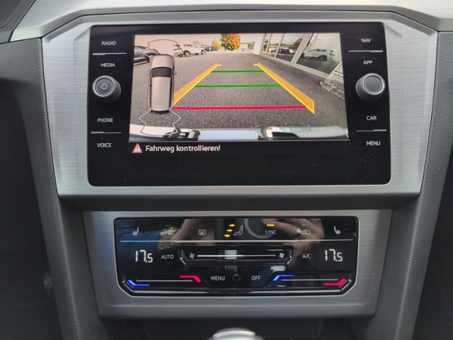 Volkswagen Passat 1.5 TSI DSG Variant