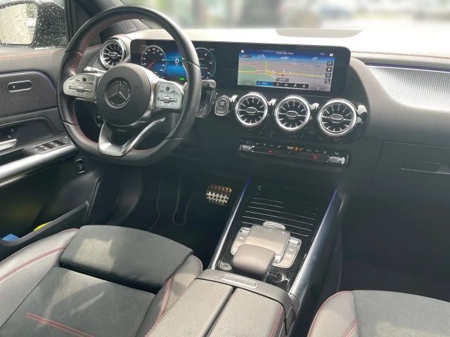 Mercedes-Benz EQA 300 4MATIC AMG Line