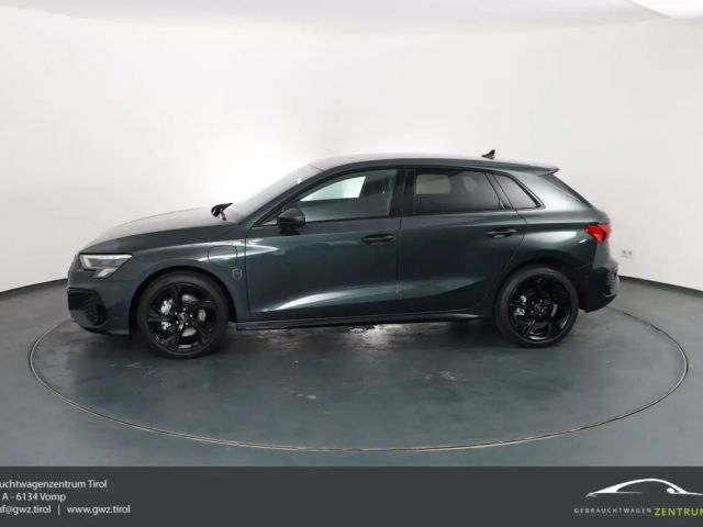 Audi A3 Hybride S-Line Sedan