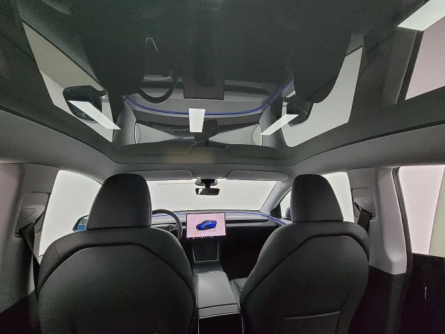 Tesla Model Y AWD Long Range