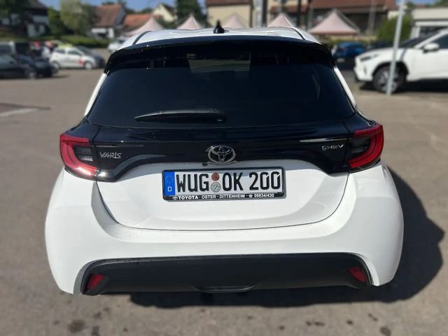 Toyota Yaris Hatchback Hybride VVT-i
